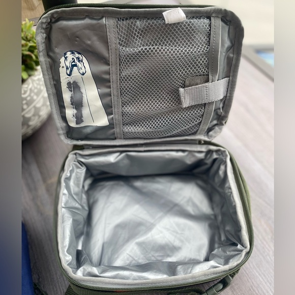 Dinosaur Backpack w/Matching Lunch Bag - Picture 8 of 9